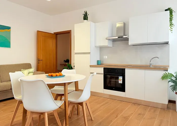 Apartamento Le Solero - In Posizione Strategica A