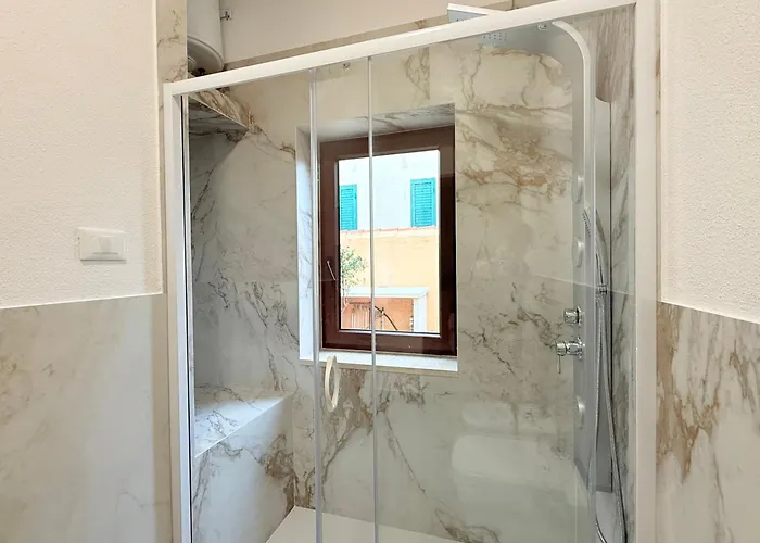 Le Solero - In Posizione Strategica A Apartamento *
